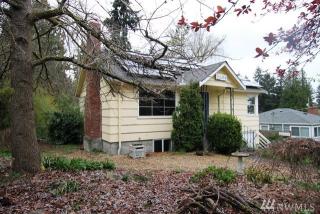 2604 137th St, Seattle WA  98125-3442 exterior