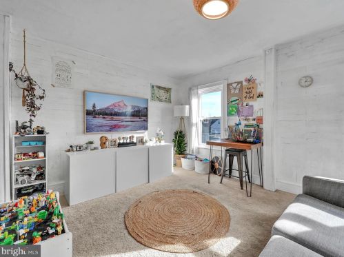 246 Ross St, Lancaster PA  17602-1940 exterior