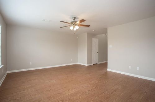 6839 Garnet Trail Ln, Richmond TX  77469-4394 exterior