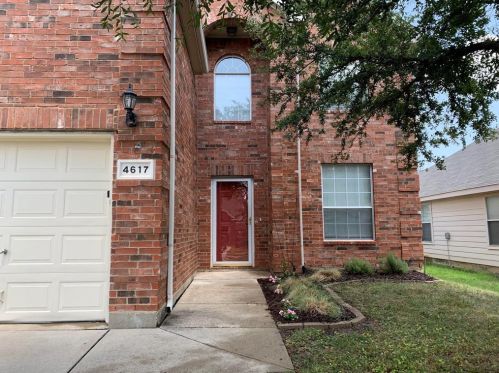 4617 Buffalo Bend Pl, Fort Worth TX  76137-6168 exterior