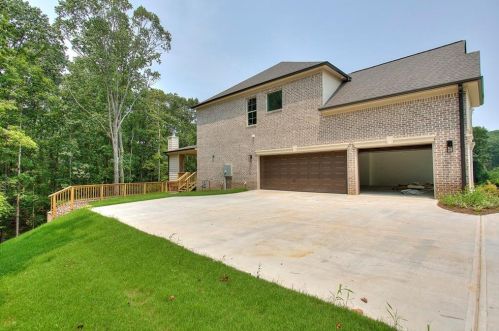 2003 Fontainbleau Dr, Conyers GA  30094-4804 exterior