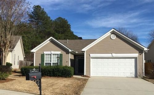 102 Osprey Cir, Stockbridge, GA 30281-7264