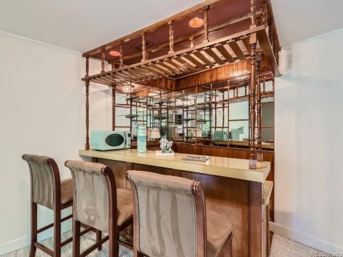 6041 Hinsdale Ave, Englewood CO  80112-1548 exterior