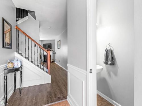 1878 Sawgrass Dr, Hampton, GA 30228-5313