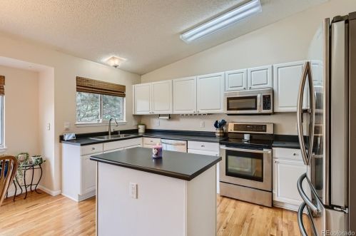 21631 Crestridge Pl, Aurora CO 80015-3596 exterior