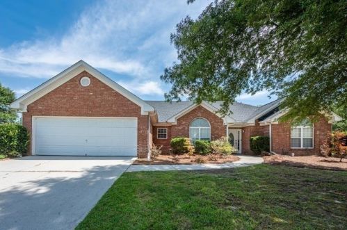 4405 Foxberry Run, Loganville, GA 30052-5176
