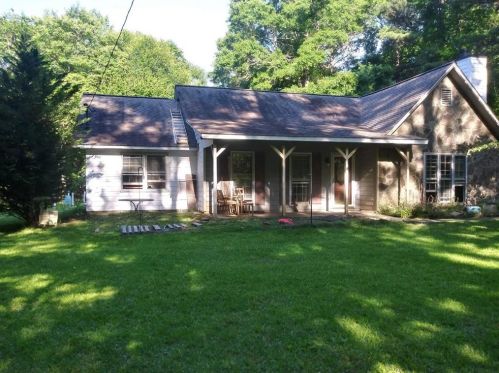 208 Cedar Rdg, Newnan, GA 30263-3564