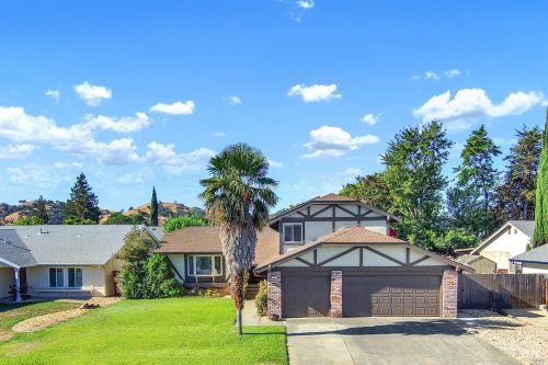 340 Bishop Dr, Vacaville, CA 95687-5416
