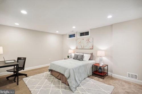 5 London Brg Ct, Silver Spring MD 20906-5713 exterior