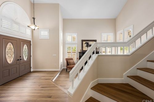 615 Morningstar Dr, Anaheim CA  92808-1637 exterior