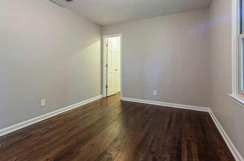 810 Mabry Rd, Atlanta GA  30328-2662 exterior