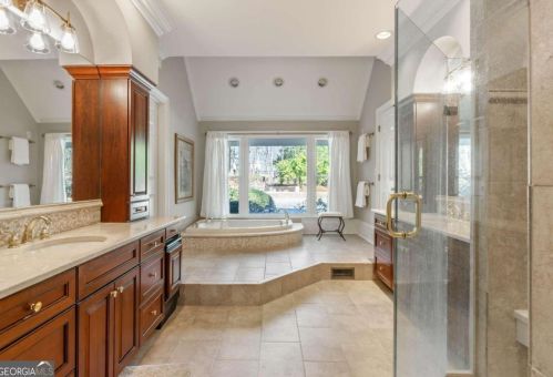 7660 Ball Mill Rd, Atlanta GA  30350-4406 exterior