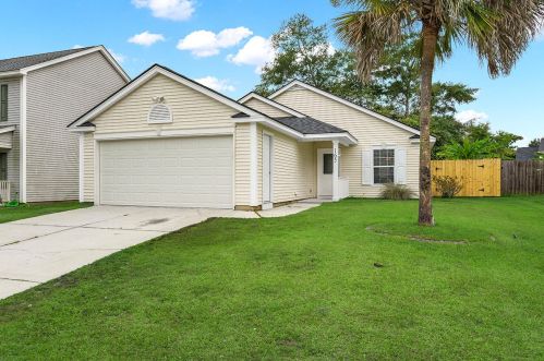 165 Two Pond Loop, Ladson, SC 29456-6917
