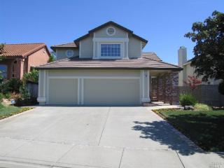 196 Creekview Dr, Vallejo, CA 94591-8539
