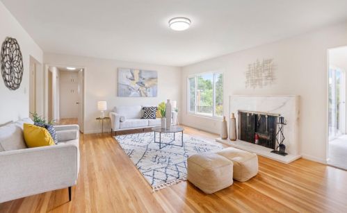 10564 Ainsworth Dr, Los Altos CA 94024-7448 exterior