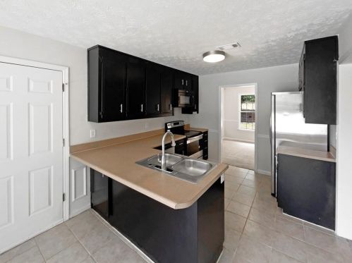 1618 Windy Hill Pl, Conyers GA  30013-2972 exterior