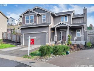 1260 Rockwell Dr, Estacada, OR 97023-7597