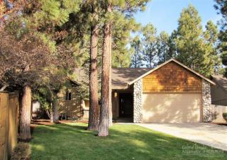 19878 Porcupine Dr, Bend, OR 97702-2095