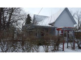 909 Fifth St, Greenfield IN  46140-1704 exterior