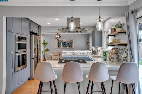 815 Bethany Ln, Concord CA  94518-3507 exterior