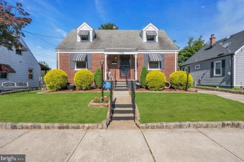 169 Caroline Ave, Trenton, NJ 08610-6533