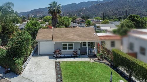 3316 Community Ave, Glendale, CA 91214-2554