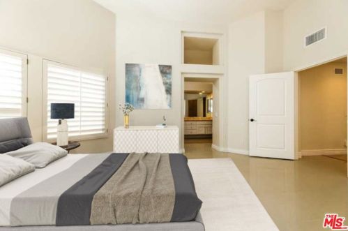 6 Alamitos, El Toro, CA 92610-1810