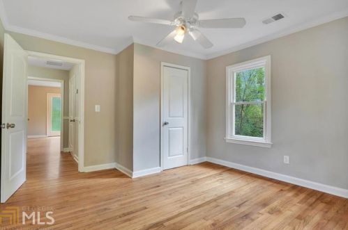 180 Scott Blvd, Stockbridge GA 30281-3855 exterior