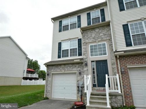 326 Mineral Dr, York, PA 17408-6293