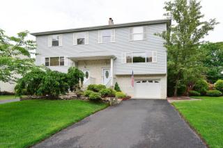 48 Lone Star Ln, Millstone Township, NJ 07726-3878