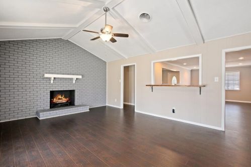 5625 Woodway Dr, Fort Worth TX  76133-2959 exterior