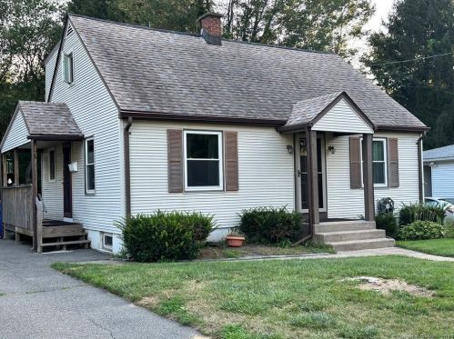 79 Bouffard Ave, Waterbury, CT 06705-1717
