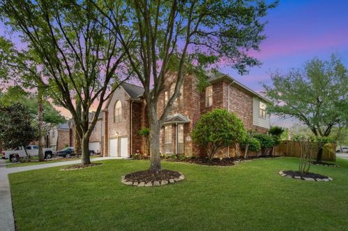 6343 Canyon Chase Dr, Richmond, TX 77469-6227