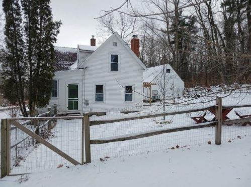 11 Robbins Rd, Fitzwilliam, NH 03447-3131