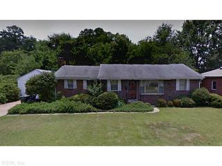 527 Earl St, Norfolk, VA 23503-5401