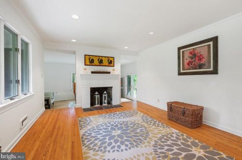 59 Longview Dr, Princeton NJ  08540-5636 exterior