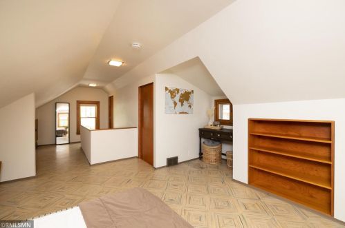 1391 Alaska Ave, Saint Paul MN  55116-2339 exterior