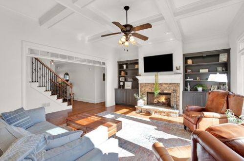 104 Meadow View Trl, Holly Springs, GA 30115-5709