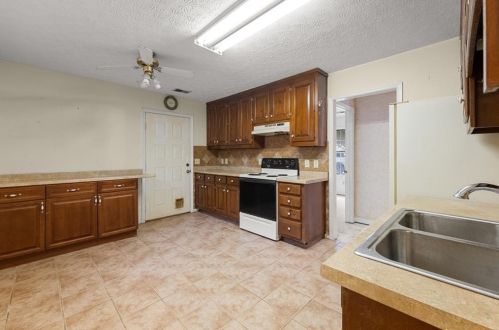 49 Georgia Belle Dr, Jefferson GA  30549-1499 exterior