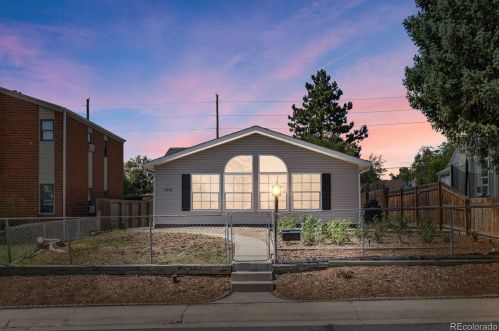1061 Quitman St, Denver, CO 80204-3054
