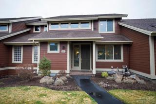 680 Sage Country Ct, Eagle Crest, OR 97756-5016