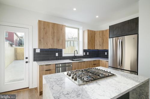 773 Cleveland St, Philadelphia PA  19146-1811 exterior