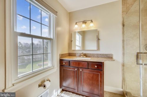 13726 Middlevale Ln, Silver Spring MD 20906-2116 exterior