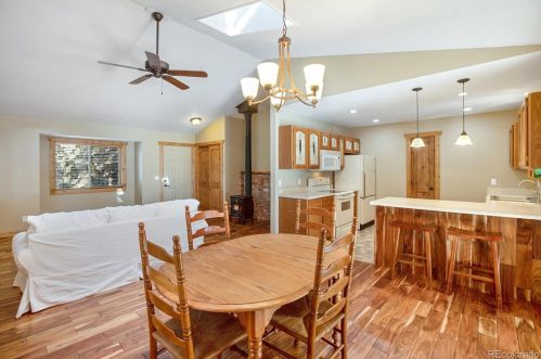 251 Gunnison Ave, Woodland Park CO 80863-1362 exterior