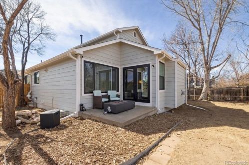 19899 Tufts Dr, Aurora CO  80015-3478 exterior