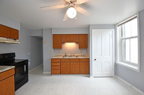 415 Ada St, Cincinnati OH 45219-1103 exterior