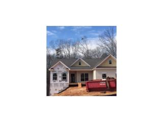 6225 Providence Lake Dr, Gainesville, GA 30506-3807