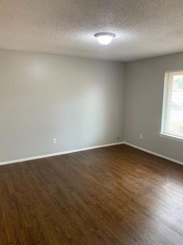 3409 Castle Rock Ln, Garland TX  75044-4554 exterior