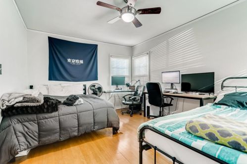 6462 Camp Bowie Blvd, Fort Worth TX  76116-4337 exterior