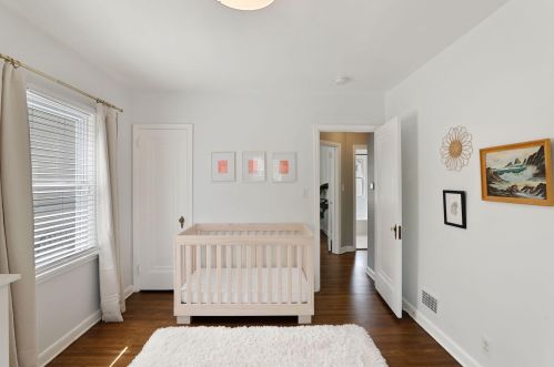 2106 Highland Pkwy, Saint Paul MN  55116-1311 exterior